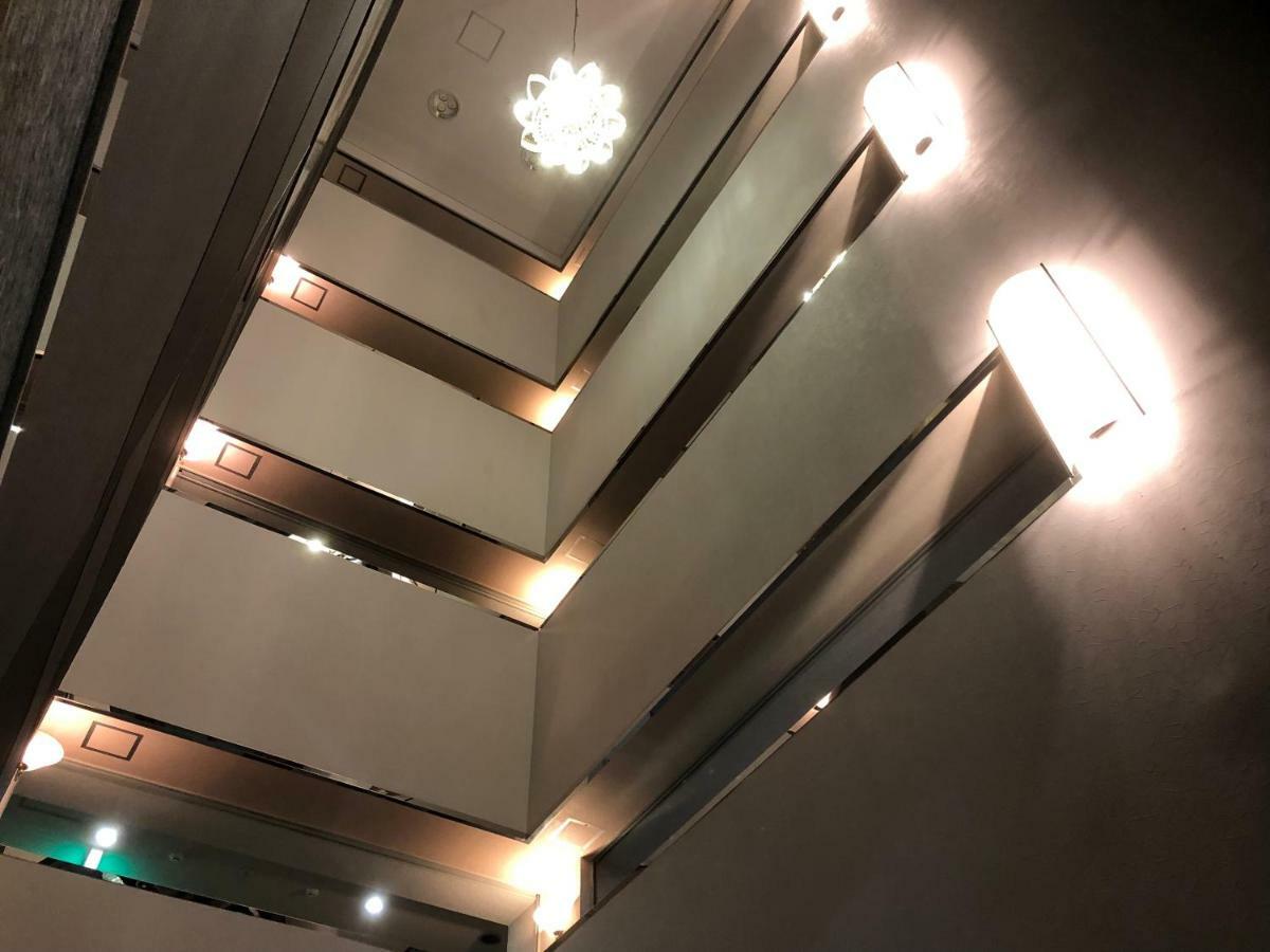 Hendakara Hotel Цу Экстерьер фото